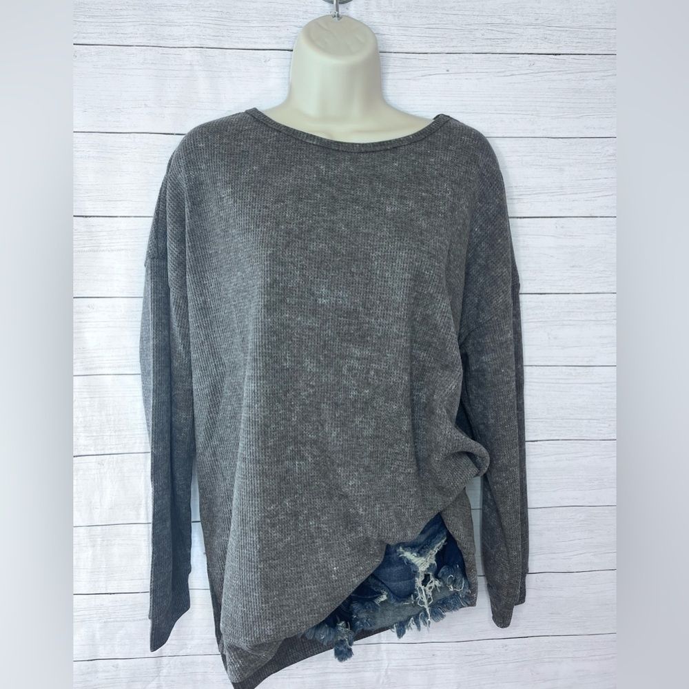 Boutique Brand Gray Waffle Knit Side Slit Drop Shoulder Pullover Top 💗